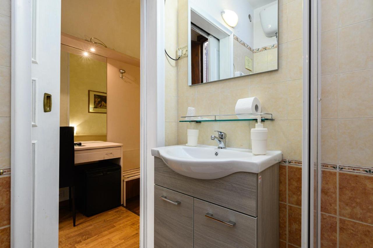Julia Hotel Roma